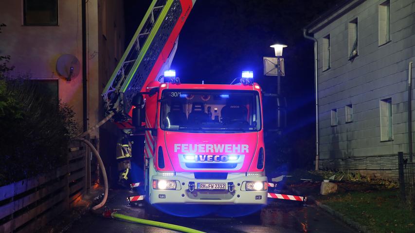 Brand in Rednitzhembach: Dachstuhl stand in Flammen