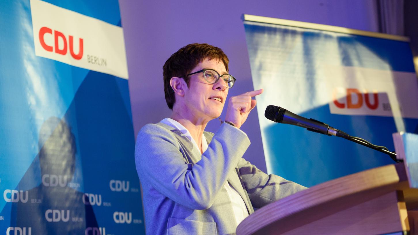 Annegret Kramp-Karrenbauer, Generalsekretärin der CDU, startet nun ihre Kandidatur für den CDU-Vorsitz.