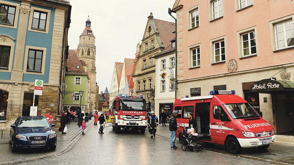Schwelbrand im Drogeriemarkt Müller löste Feuerwehreinsatz aus
