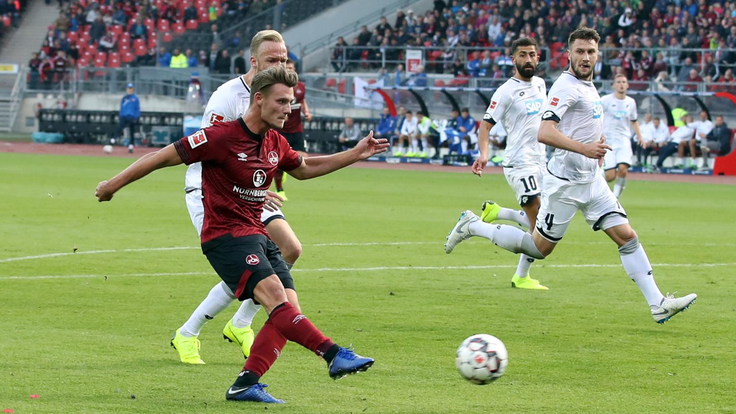 Törles Knöll war in dieser Saison zwar erst einmal in der Bundesliga erfolgreich, will aber nun bei der U21 umso häufiger treffen. Törles Knöll war in dieser Saison zwar erst einmal in der Bundesliga erfolgreich, will aber nun bei der U21 umso häufiger treffen.