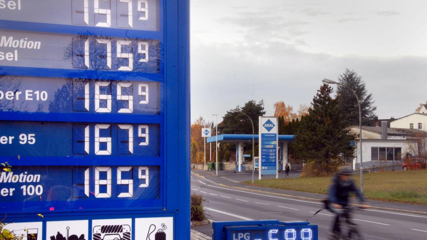 Warum Benzin und Diesel momentan so teuer sind