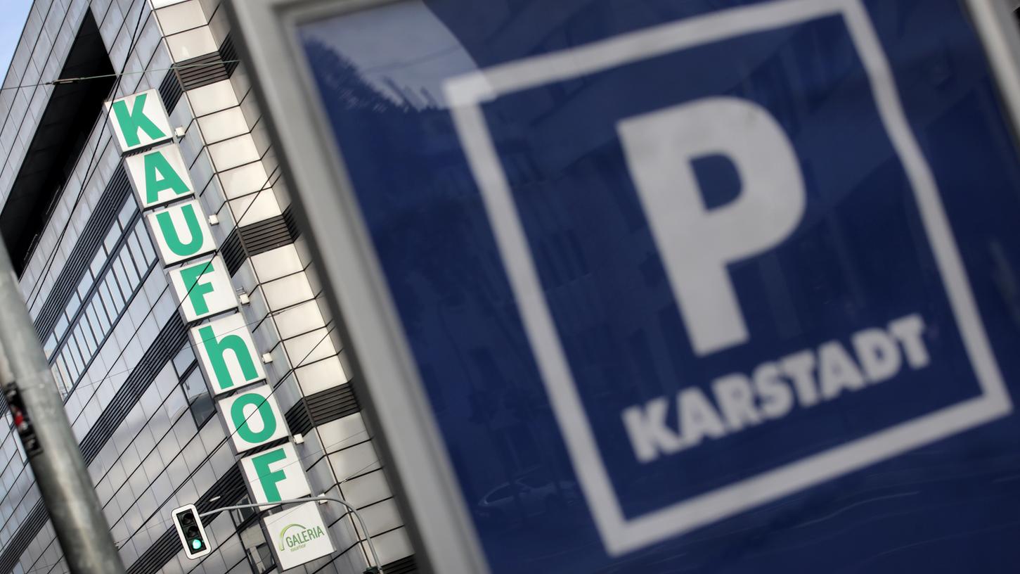 Die Warenhäuser von Karstadt und Kaufhof rücken in Zukunft enger zusammen.