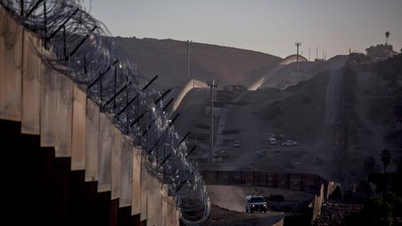 Migranten-Karawane kommt kurz vor der US-Grenze ins Stocken 