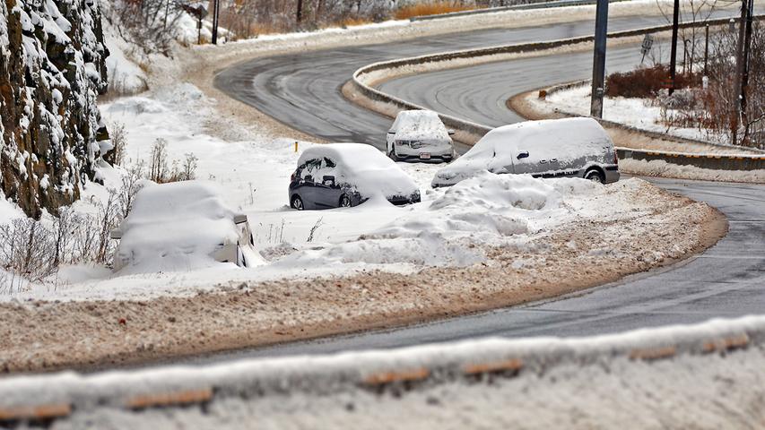 Erst Feuer Jetzt Schnee Acht Tote Nach Wintersturm In Usa Panorama Nordbayern De