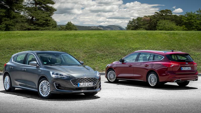 Zweimal Ford Focus: Die meisten deutschen Kunden entscheiden sich für den Kombi "Turnier" (rechts).