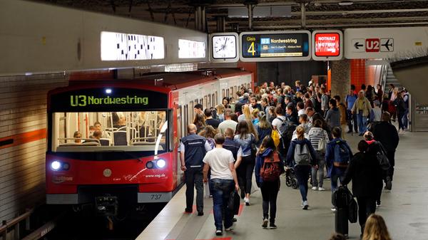 In Nürnberg werden 41 km U-Bahn-Netz befahren. Durchschnittlich kostet ein Kilometer Tunnel (ohne Bahnhof) 37 Millionen Euro.