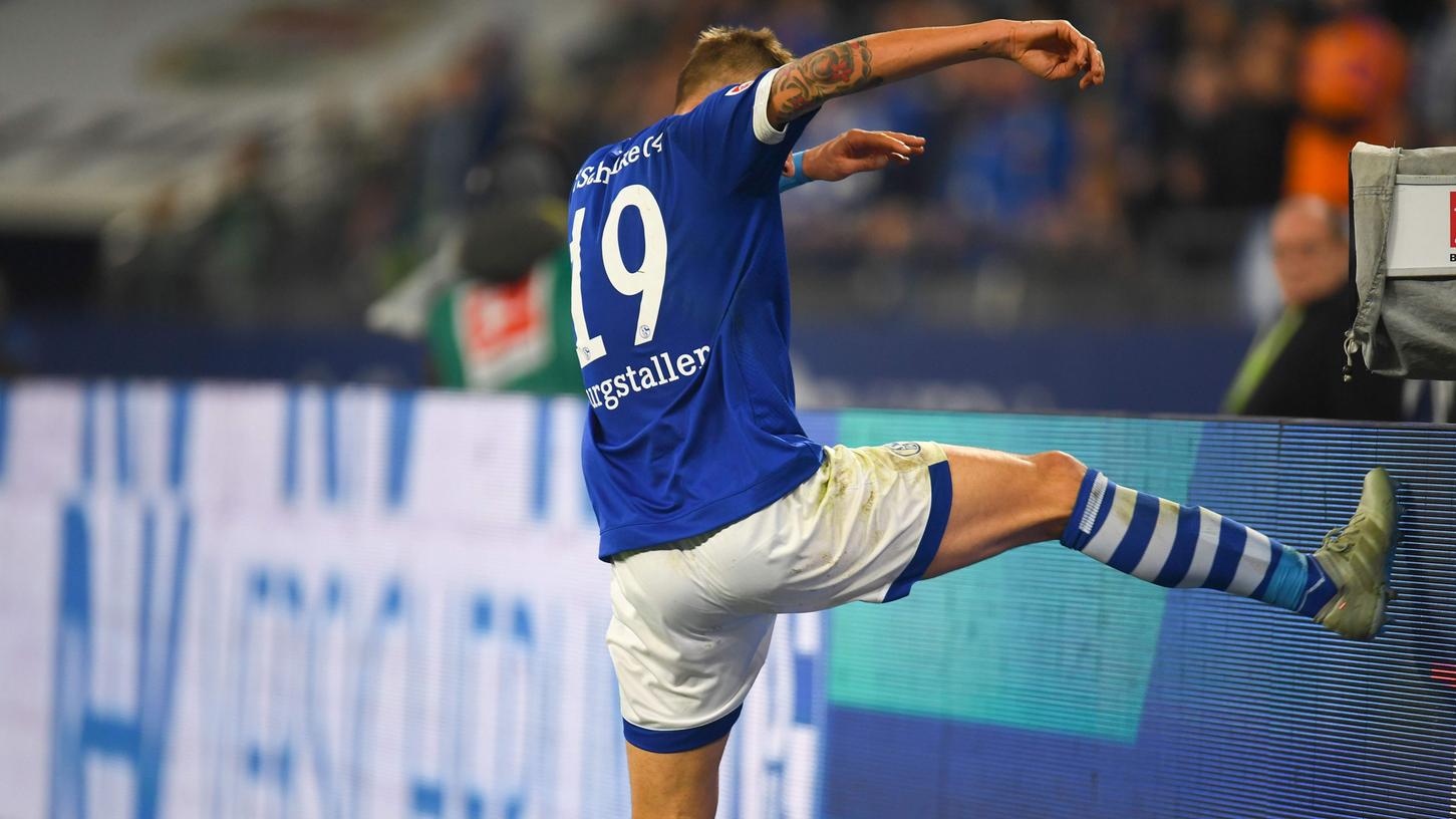 Raus mit dem Frust! Auch der ehemalige Nürnberger trifft für Schalke momentan das Tor nicht.