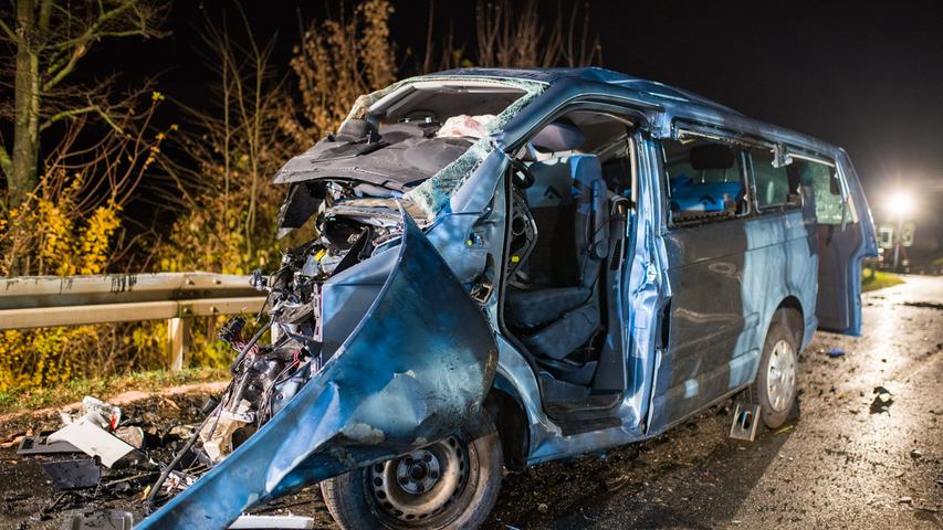 48-jährige Beifahrerin stirbt bei schwerem Unfall in Unterfranken