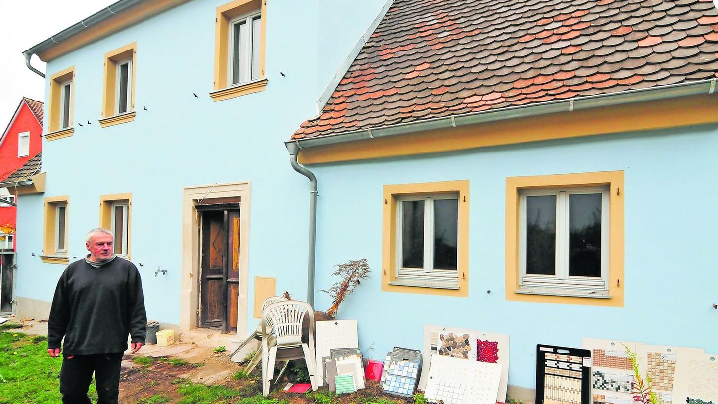 Adelsdorfer Paar renoviert Anwesen in Höchstadt