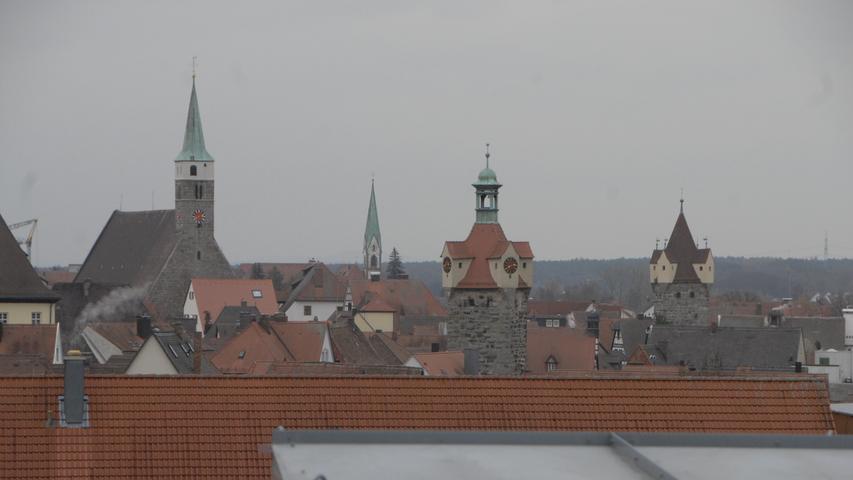 Ein feiner Blick auf die Stadt mit St. Magdalena, Liebfrauenhaus-Kirche und den beiden Stadttürmen.
