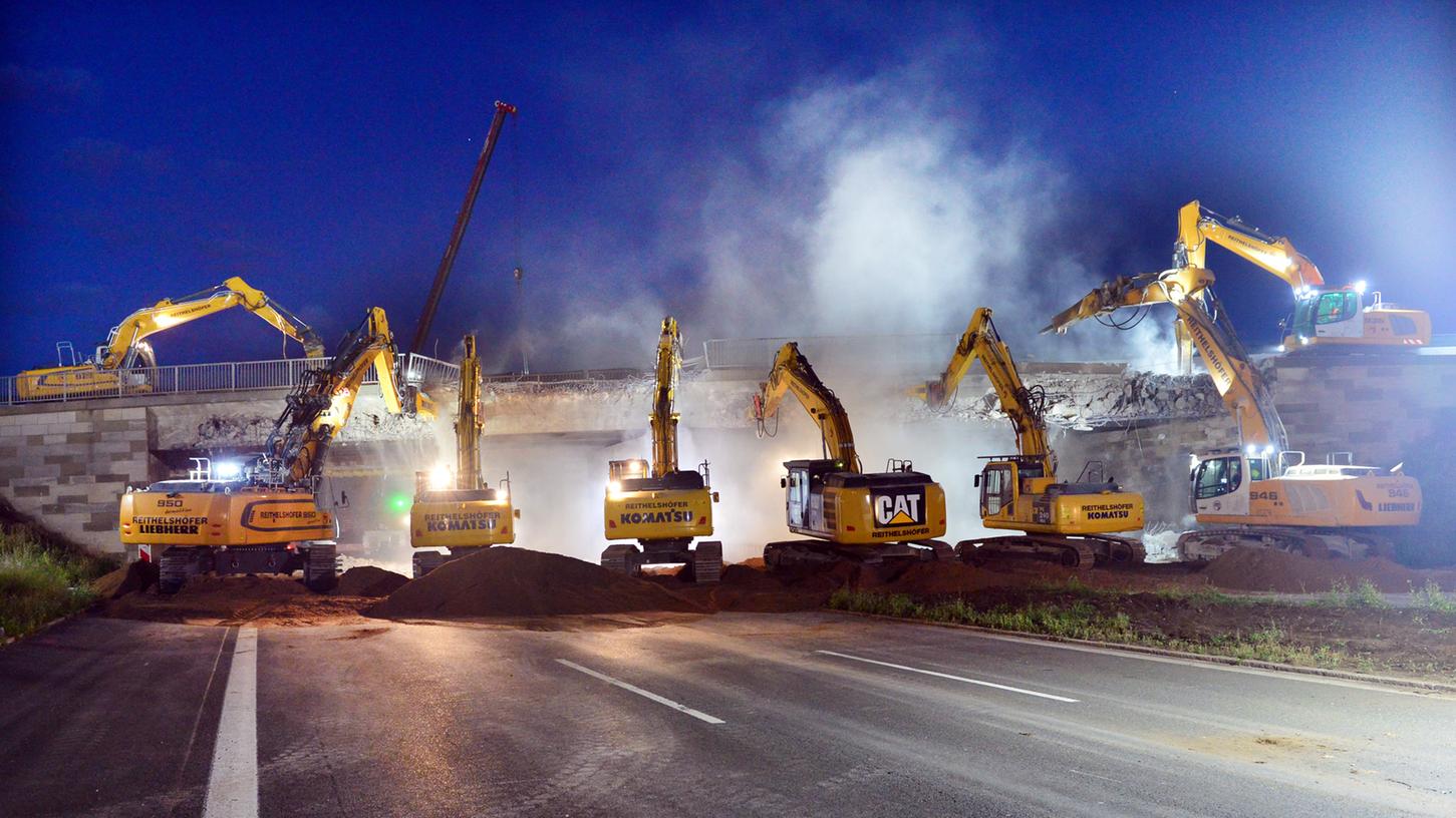 Auf der A6 wird gebaut - daher ist die Kreisfahrt aus Osten in Fahrtrichtung München am Kreuz Nürnberg-Ost ab Samstag gesperrt. 