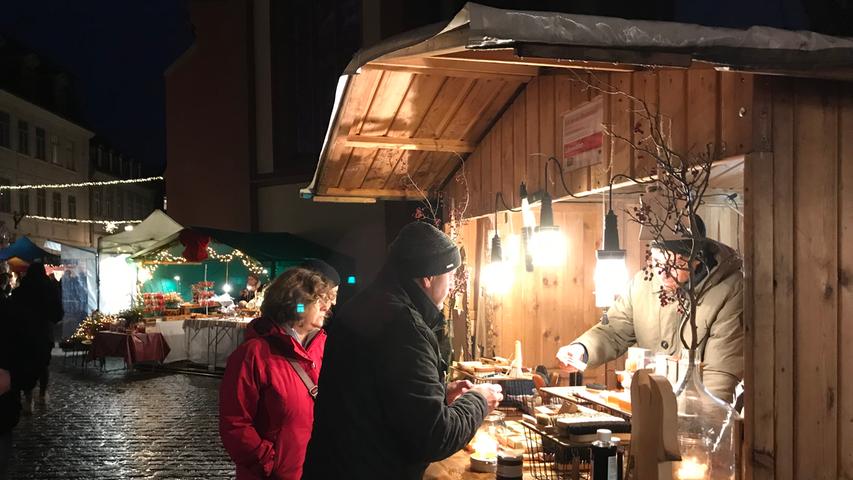 Advent, Advent: Weihnachtsmarkt im Bamberger Sand