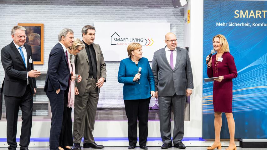 Merkel in Nürnberg: Bilder vom Digital-Gipfel 2018