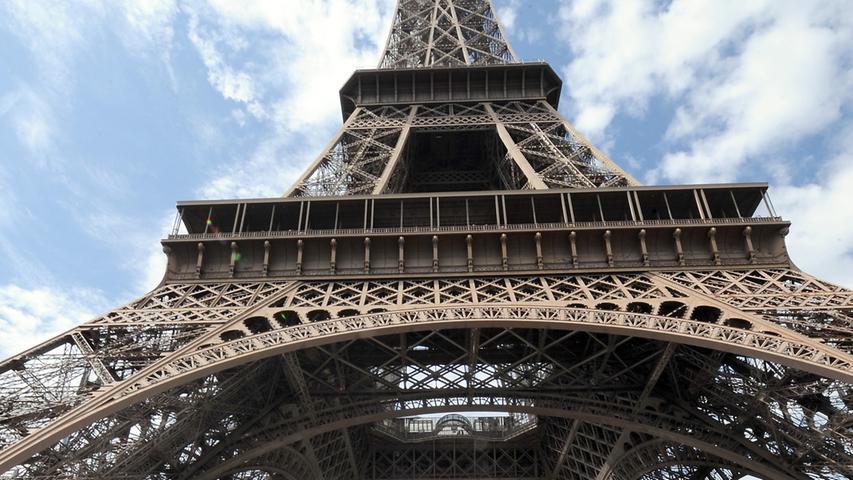 Paris ist die erste europäische Stadt, die es in die Top 10 geschafft hat. Die Stadt der Kunst, Mode, Gastronomie und Kultur konnte mit 13,7 Prozent den größten Zuwachs verzeichnen. 15,8 Millionen Menschen besuchten Paris im vergangenen Jahr.