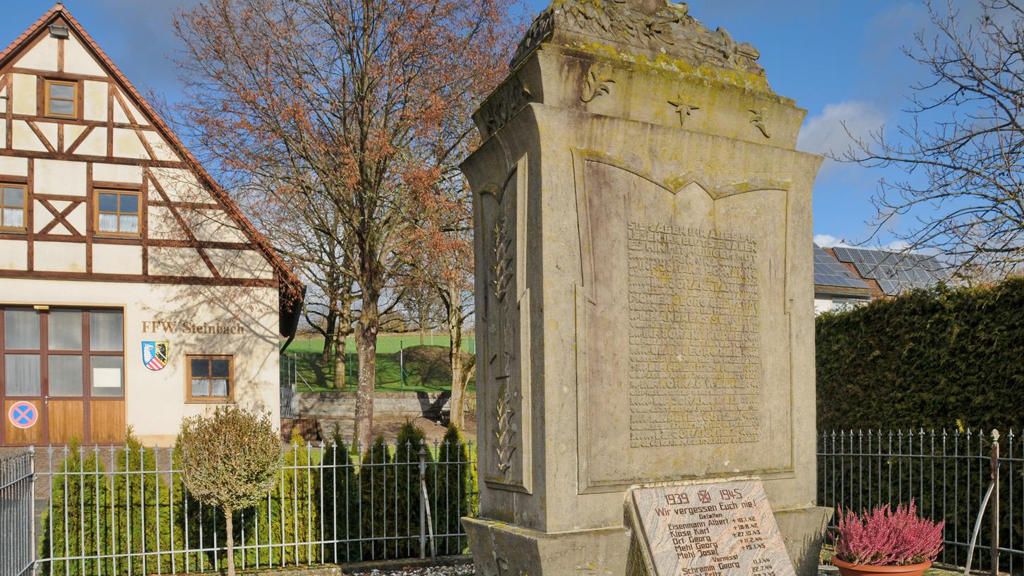 Das alte Kriegerdenkmal in Steinbach muss dringend restauriert werden. Dafür gab der Gemeinderat nun grünes Licht.