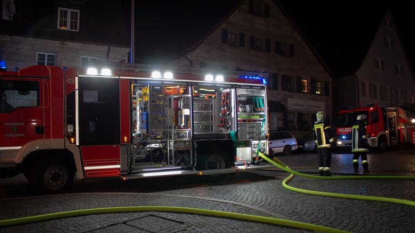 Zwei Verletzte nach Brand auf dem Cadolzburger Marktplatz