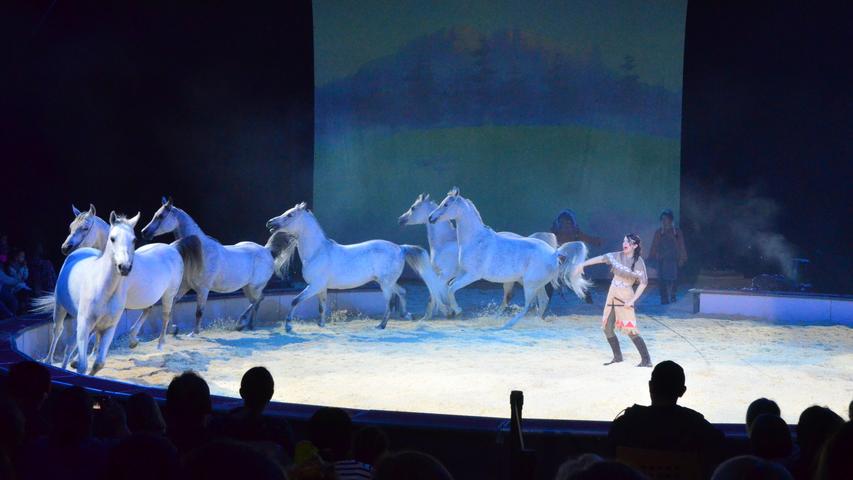 Yakari-Show in der Brose Arena verzaubert Pferdefans