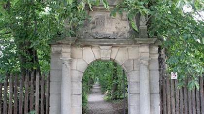 Lustvolles Laub-Labyrinth Lustvolles Laub-Labyrinth