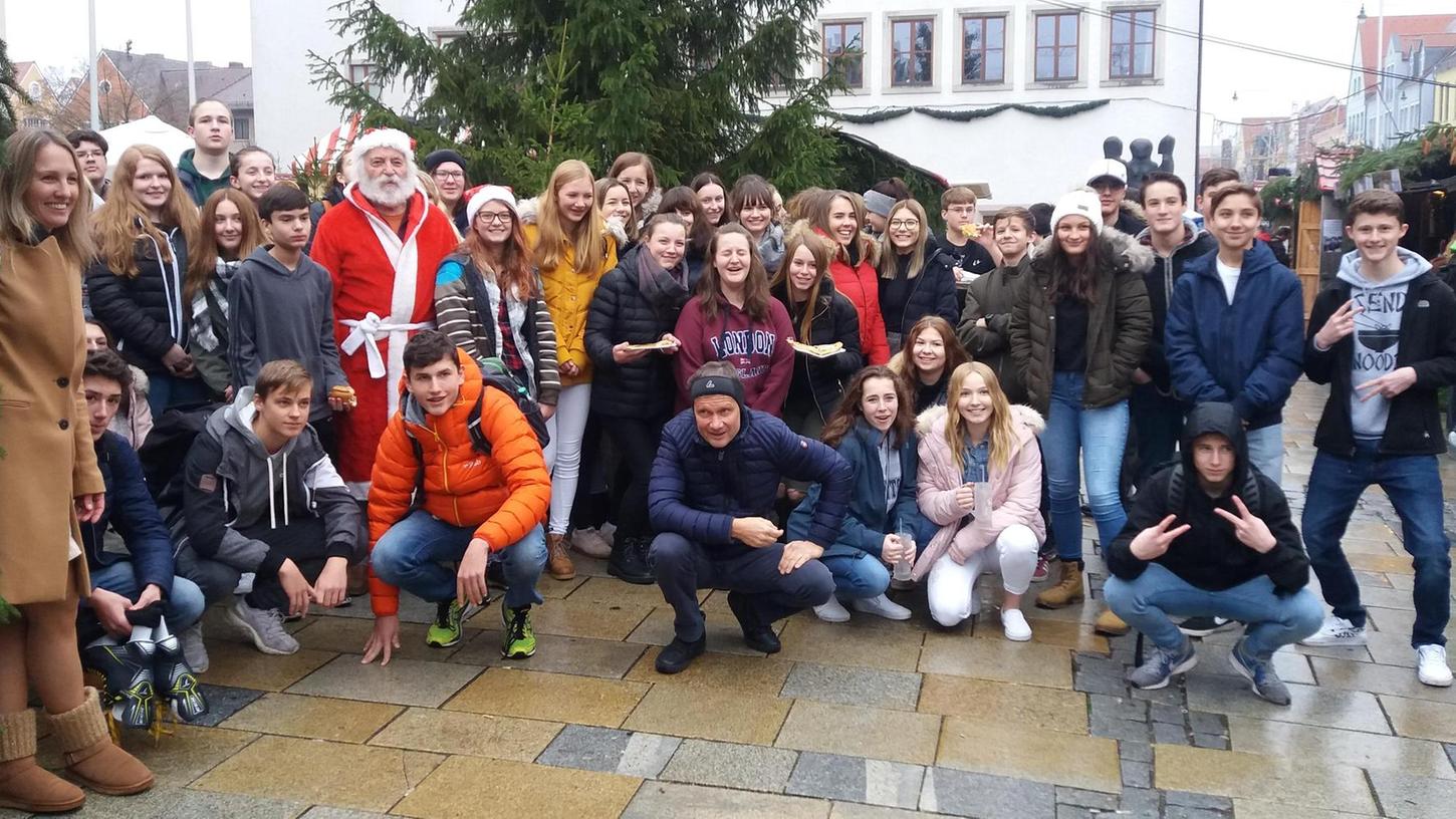Mit den Gästen aus Hohenfels auf den Neumarkter Weihnachtsmarkt