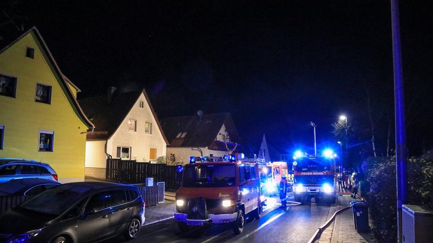 Alarm in Kersbach: Wohnhaus-Anbau geht in Flammen auf