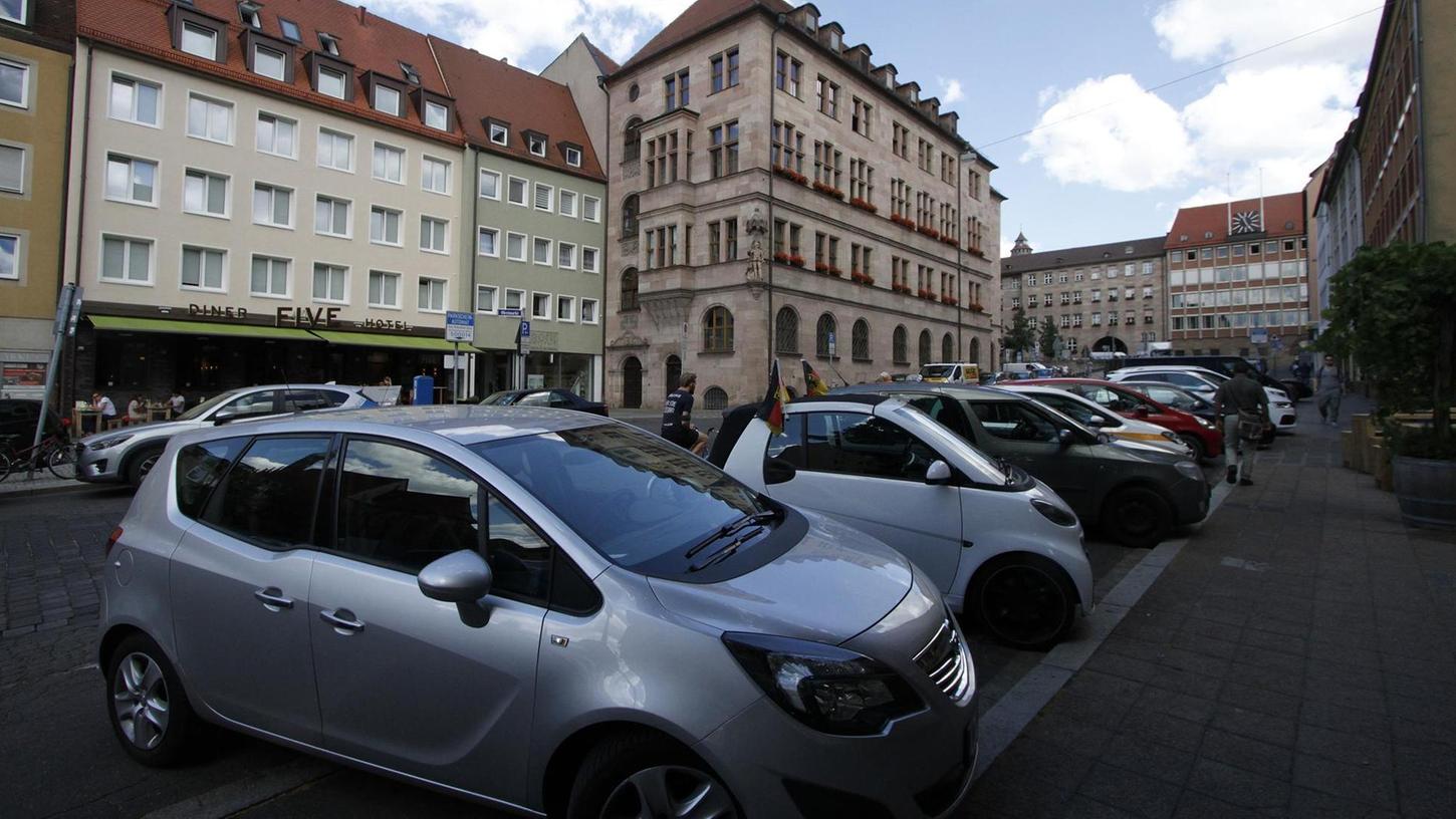Stadt will weniger Parkplätze in Nürnbergs Innenstadt