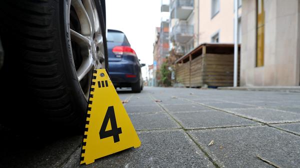 Die Polizei gründete eine Sonderkommission "Johannis" mit 40 Beamten zur Aufklärung der Angriffe.