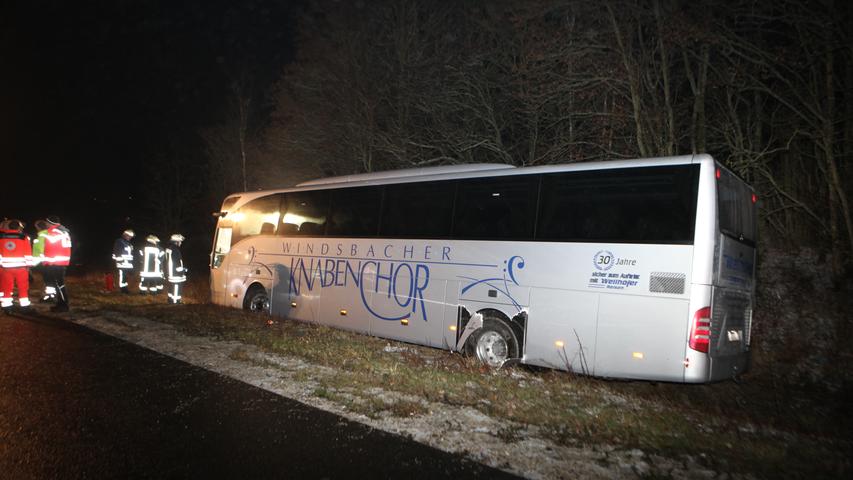 Reisebus des Windsbacher Knabenchors verunglückt auf Konzertreise