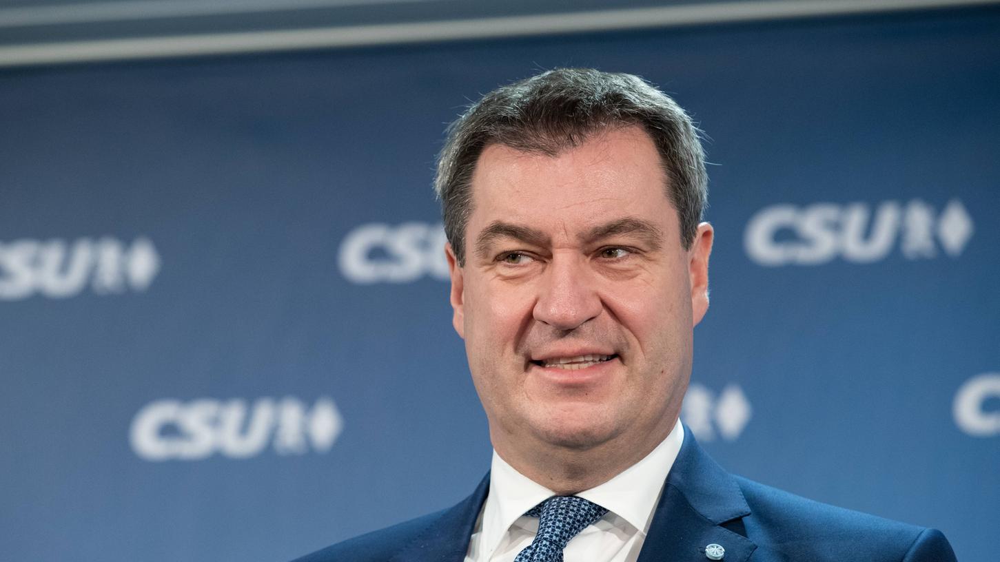 Vor einem Monat hatte der bayerische Ministerpräsident erstmals erklärt, sich auf dem Sonderparteitag der CSU am 19. Januar als Parteichef zur Wahl stellen zu wollen.
