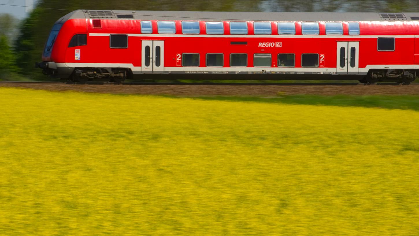 Sauberer und mit besserem Service: Die Qualität in bayerischen Regionalzügen ist auf ein Allzeithoch gestiegen.
Sauberer und mit besserem Service: Die Qualität in bayerischen Regionalzügen ist auf ein Allzeithoch gestiegen.
