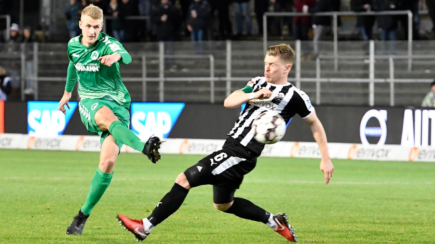 Er wird künftig für den VfL Osnabrück aus der zweiten Reihe abziehen: Lukas Gugganig.