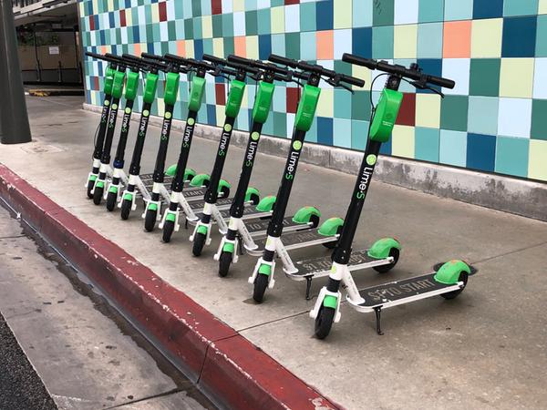 Straßenzulassung steht bevor: Die e-Scooter rollern an