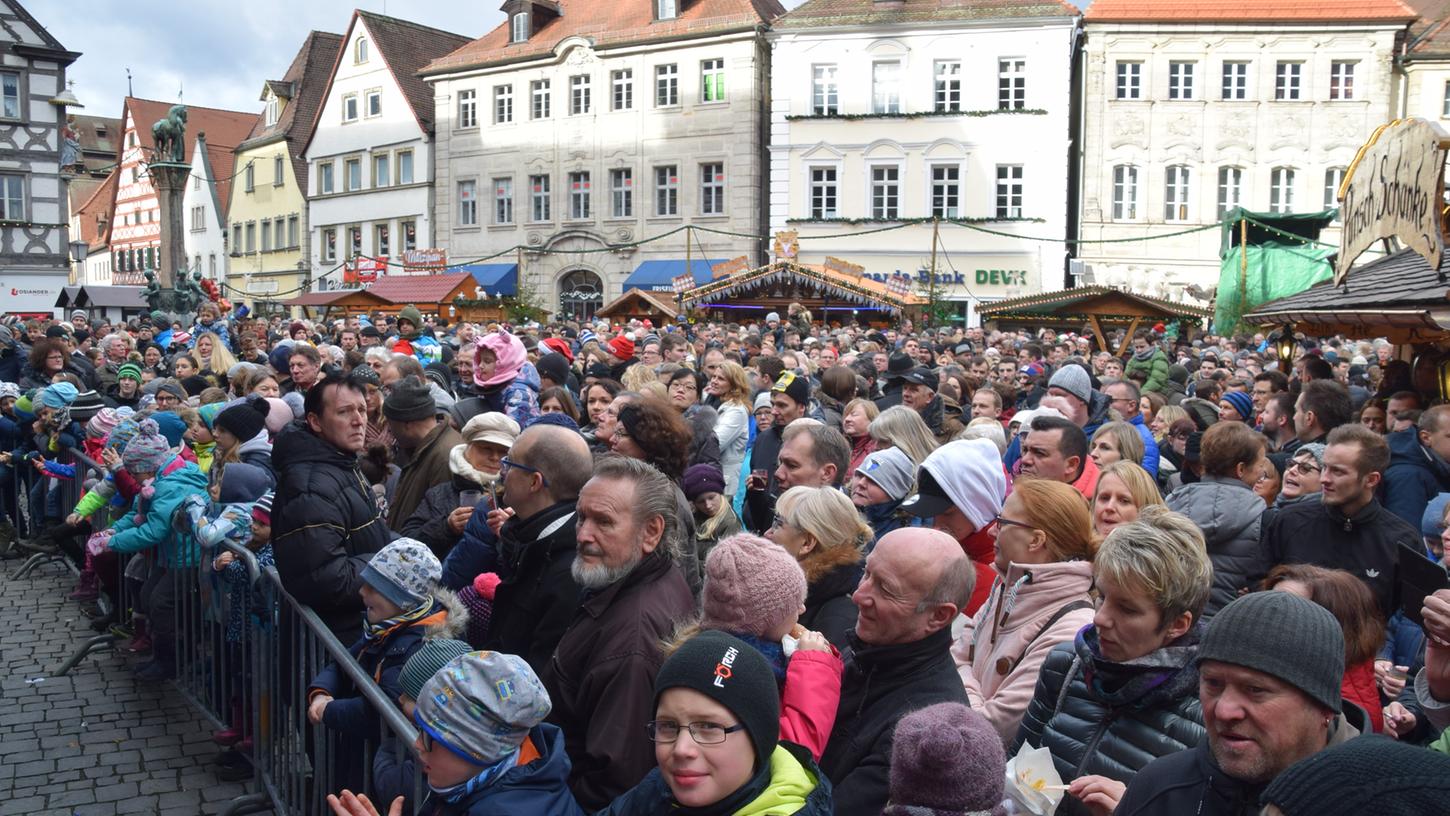 2000 Besucher beim Forchheimer Weihnachtsmarkt-Finale