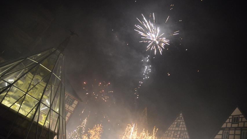Feuerwerk zu Silvester: Schwabach begrüßt das neue Jahr