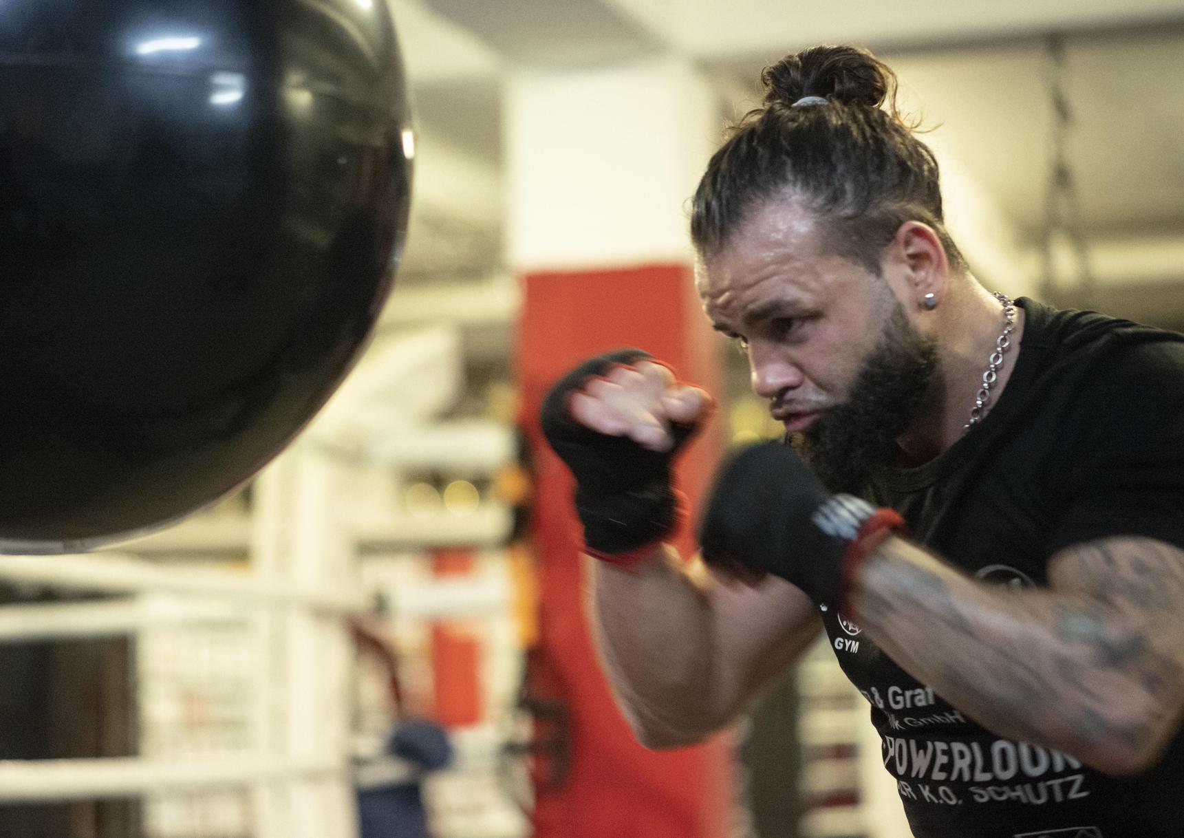 Dieser Boxer aus Erlangen will Weltmeister werden
