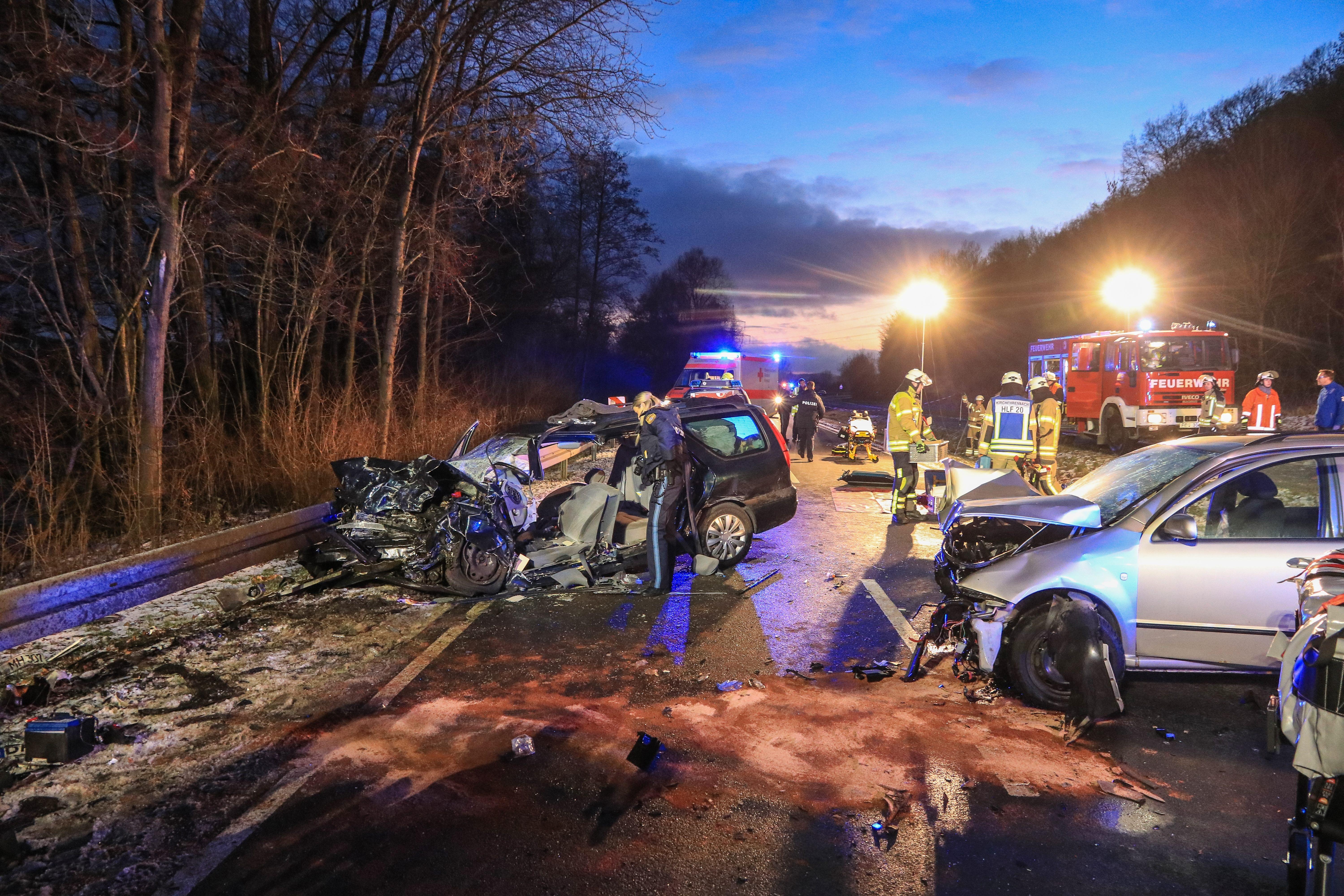 Nach Tödlichem Unfall Auf B470: Polizei Forscht Nach Ursache | Nordbayern