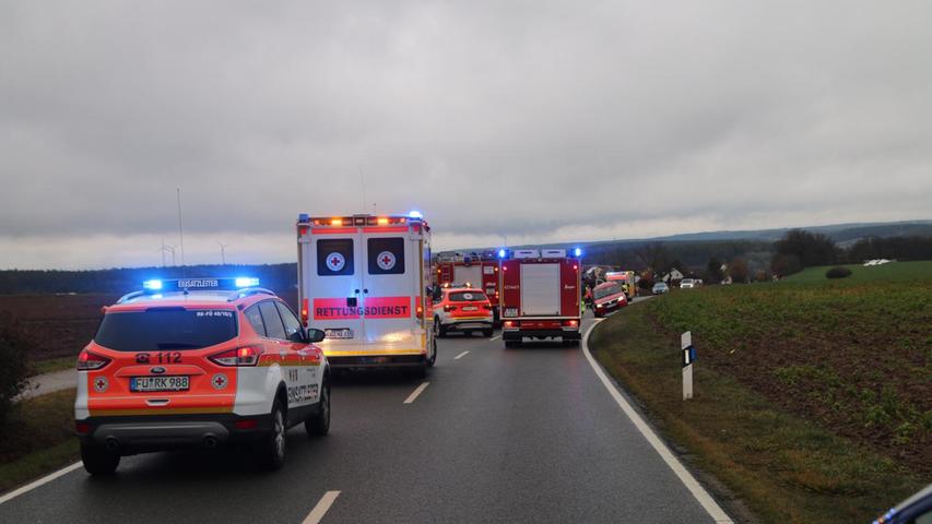 Kollision bei Buttendorf: Zwei Personen leicht verletzt