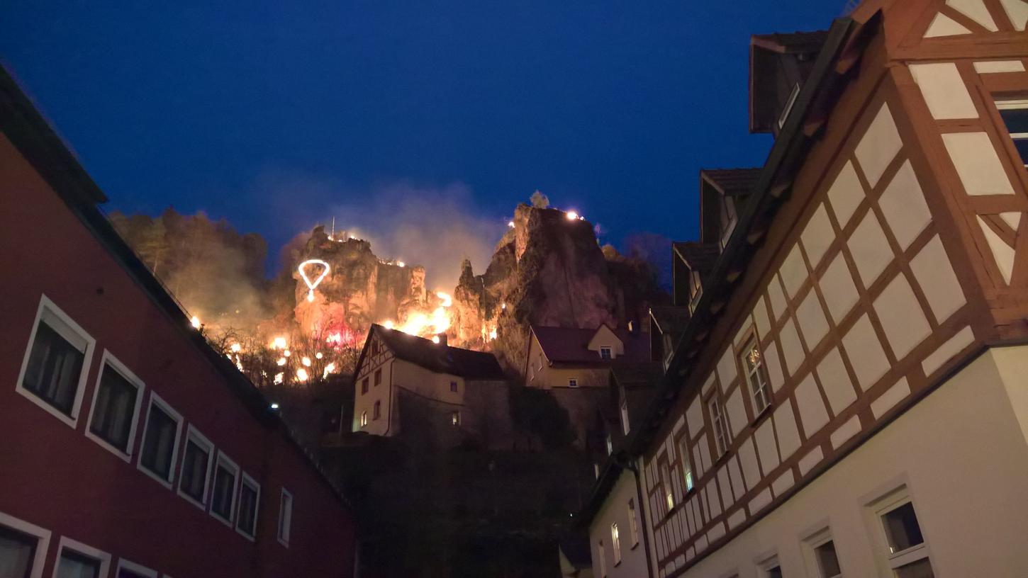 Einmal mehr gab es auch 2019 direkt ein Lichterspektakel in Pottenstein.