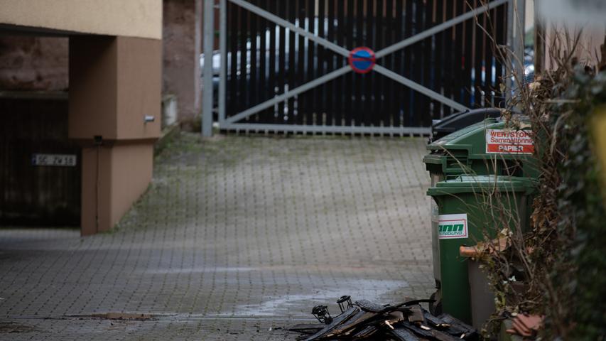 Wohnung in Schwabach brennt: Frau tot geborgen