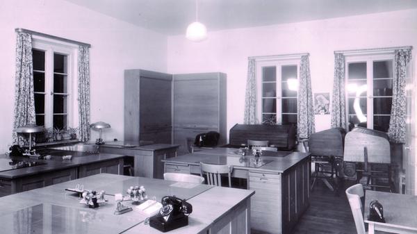 Typische Büroansicht aus den 50er-Jahren.