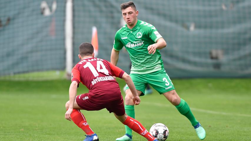 Greens Doppelpack und Redondo-Debüt: Fürth schlägt Aalen 3:0!