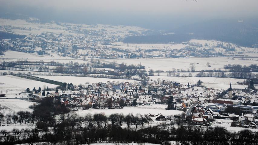 Winterwanderung über das Walberla: Von Kirchehrenbach nach Schlaifhausen