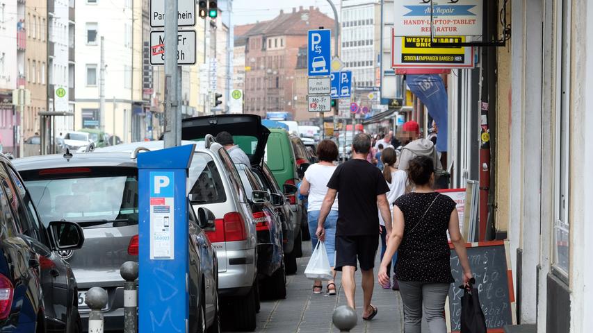 24 Minuten und 1,3 Kilometer weit sind die Nürnberger pro Tag laut Verkehrsplanungsamt im Schnitt zu Fuß unterwegs.