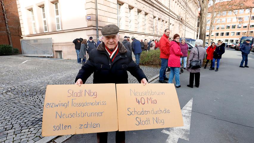 Neuselsbrunner Hochhäuser: Demonstration in Neuselsbrunn