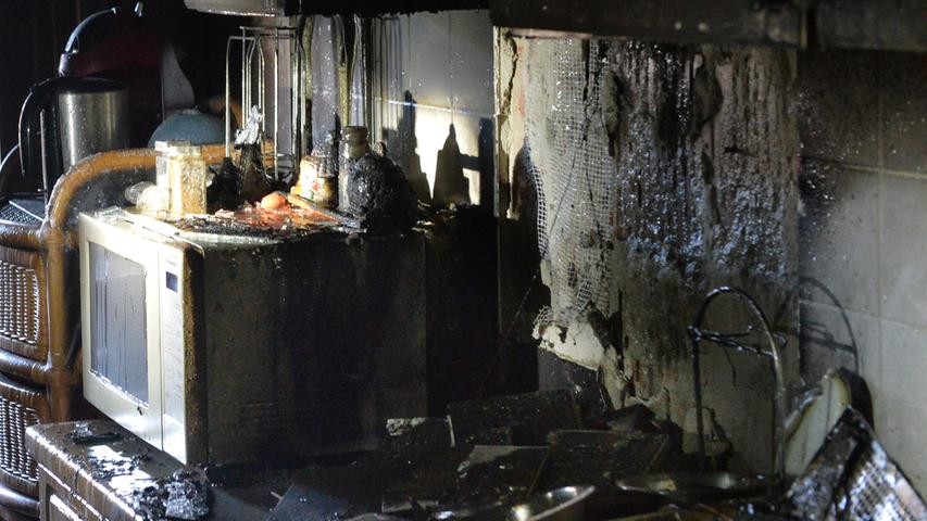 Brand in Erlangen-Büchenbach: Küche stand in Flammen