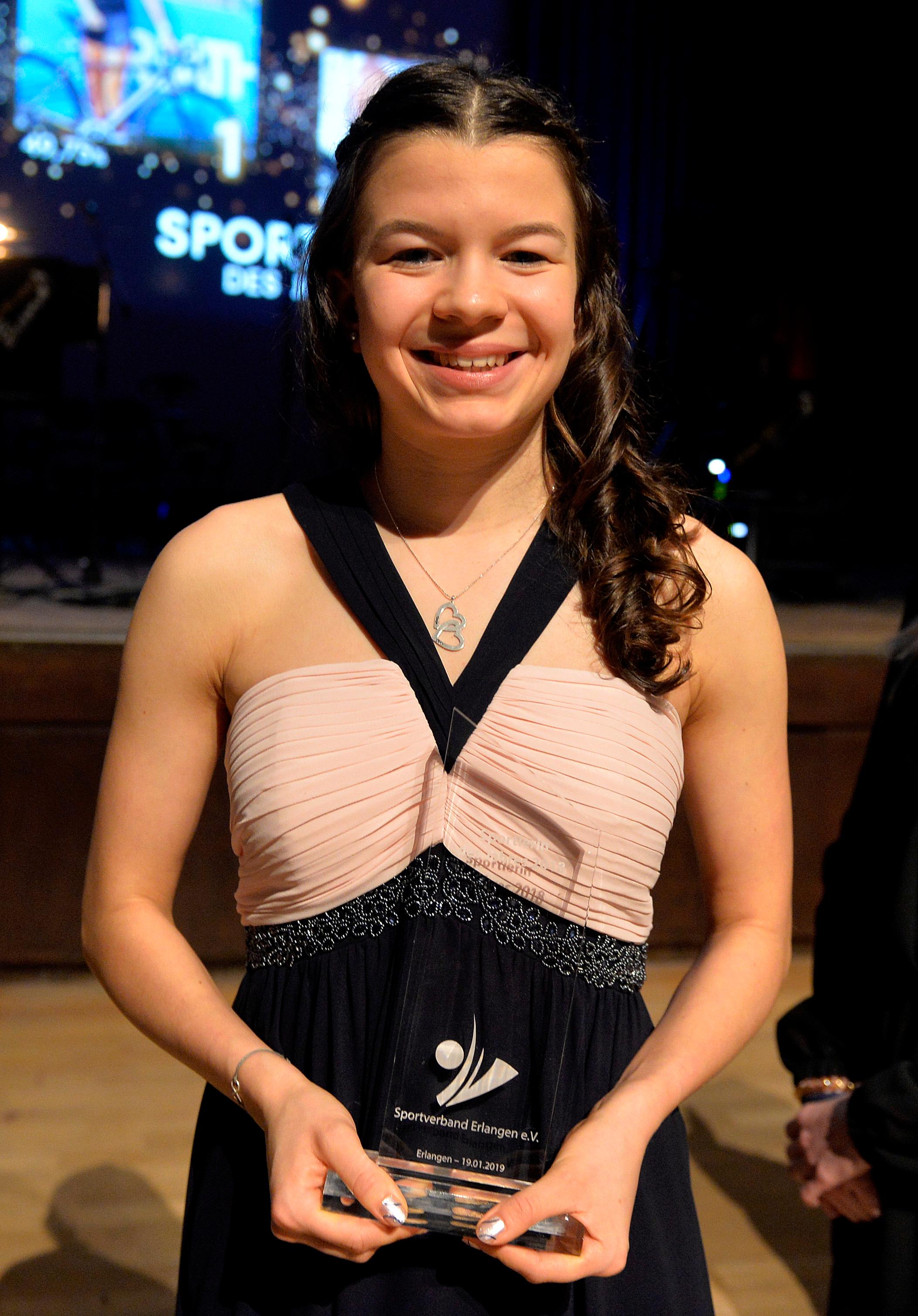 Tokio. Ebenfalls ehrgeizig und erfolgreich: die Sportlerin des Jahres. Tanja Neubert ist Triathletin und startet für den TV 48 Erlangen.