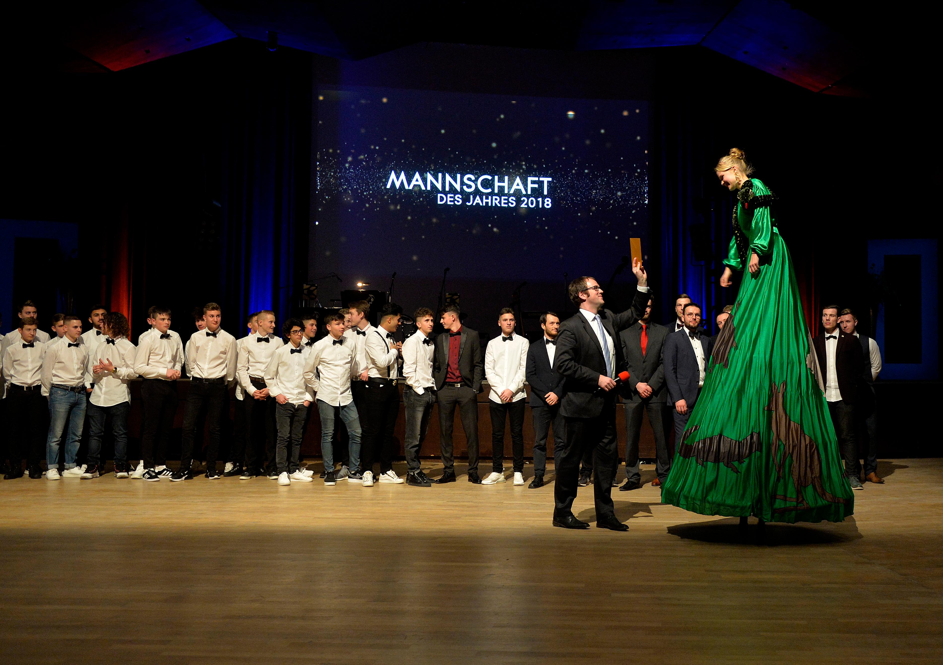 Nominiert waren die C-Jugend-Fußballer des FSV Bruck, die Ruderer Jonathan Schreiber und Julian Schneider sowie die Handballer des TV 1861 Bruck.
