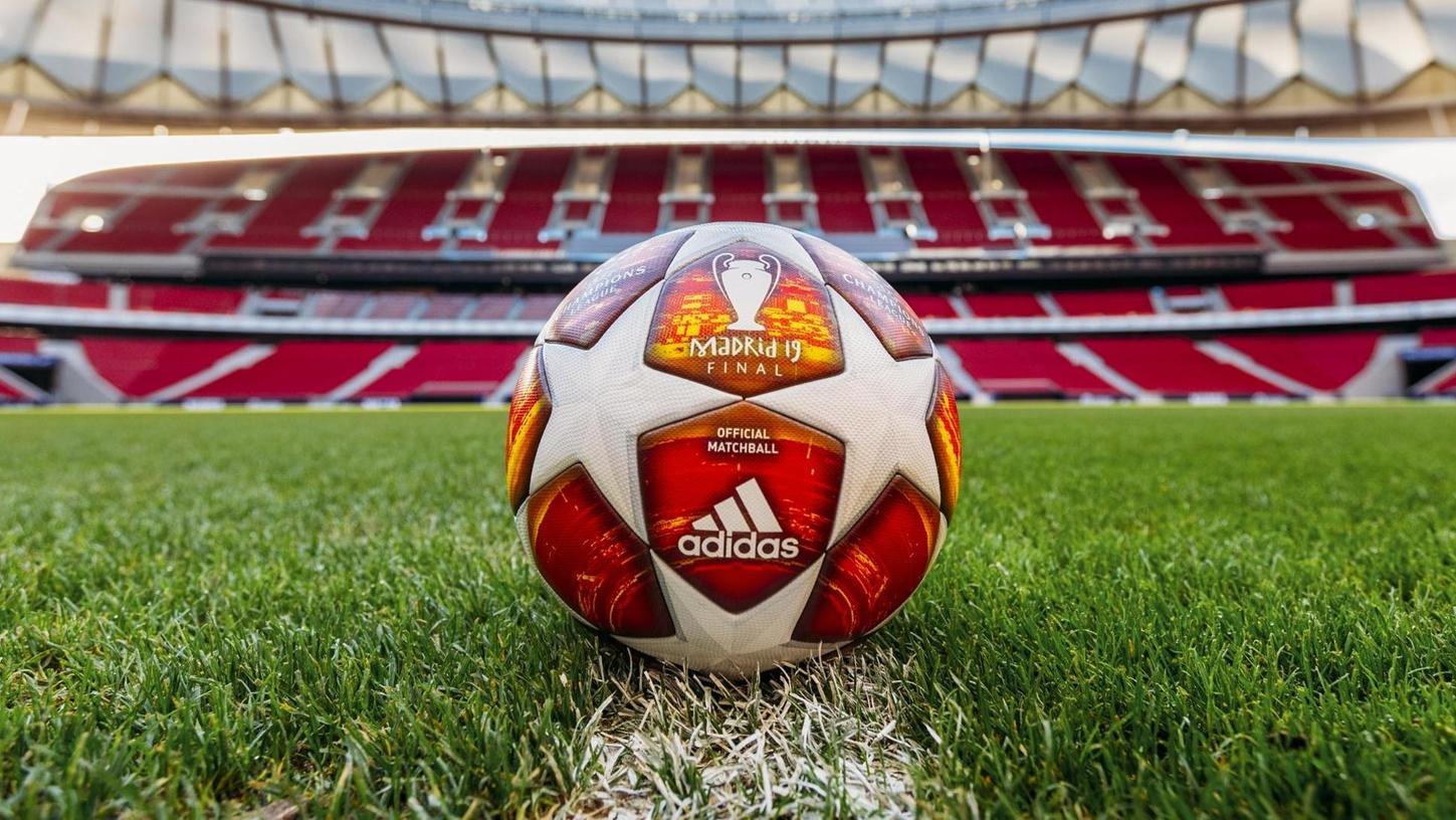 Adidas präsentiert Ball für Champions-League-Finale