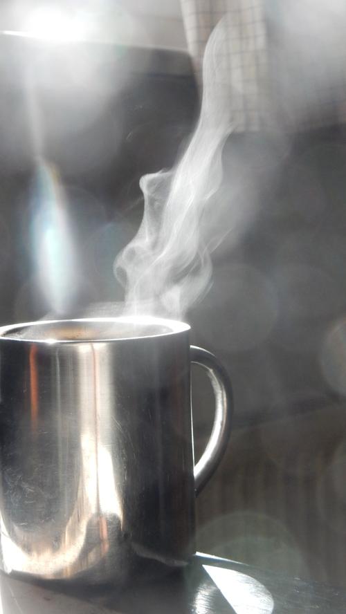 Eine Tasse Tee, Kaffee oder Suppe kann in diesen Tagen Wunder wirken - Hauptsache heiß!