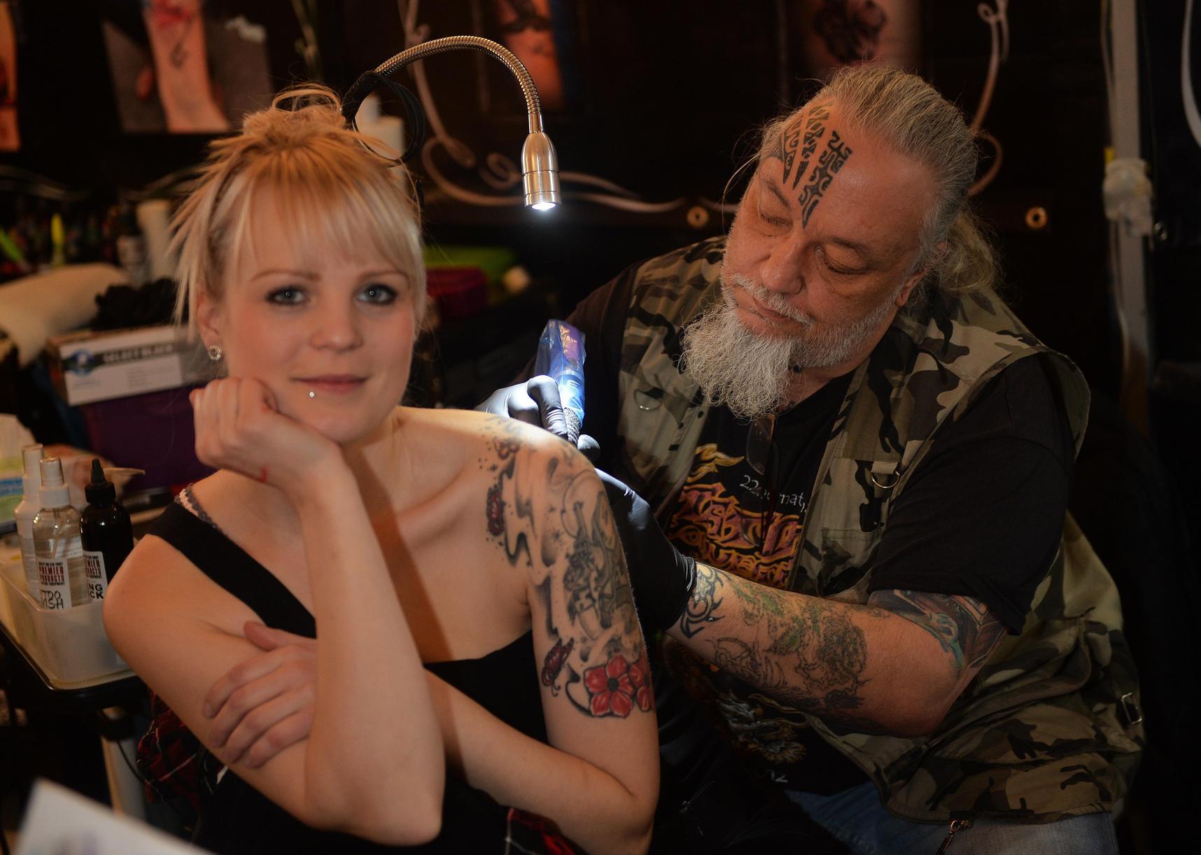 Große TattooMesse im Redoutensaal in Erlangen Erlangen nordbayern.de