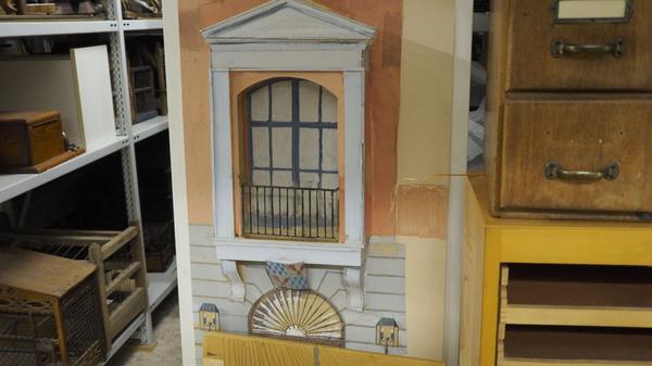 Das Depot des Treuchtlinger Volkskundemuseums beherbergt an die 25.000 Ausstellungsgegenstände von Alltagsdingen aus der Region. Wir haben einen Blick hinein geworfen - hier ein Entwurf für die Rathaus-Fassade.